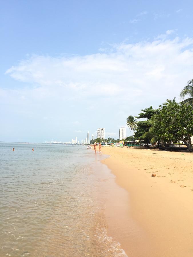 Sunshine Beach Condotel By Lux Na Chom Thian Esterno foto